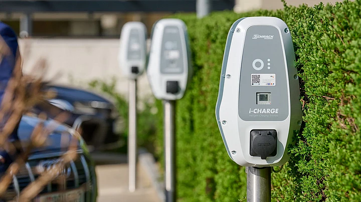 SCHRACK erhält einen hochperformanten Webshop auf Basis von TYPO3