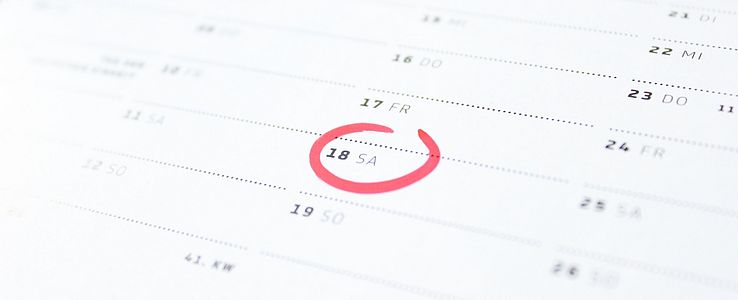 Calendar with central marked date