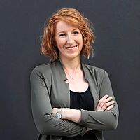 Portrait of Claudia Krüger from team neusta